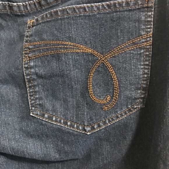 Addition Elle jeans. Size 16P. - Picture 5 of 12